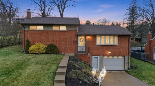 $300,000 | 5301 Ranchview Drive, Pittsburgh, PA 15236