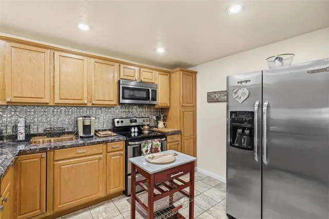 $300,000 | 5301 Ranchview Drive, Pittsburgh, PA 15236