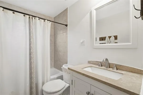 $300,000 | 5301 Ranchview Drive, Pittsburgh, PA 15236