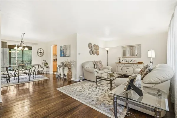 $300,000 | 5301 Ranchview Drive, Pittsburgh, PA 15236