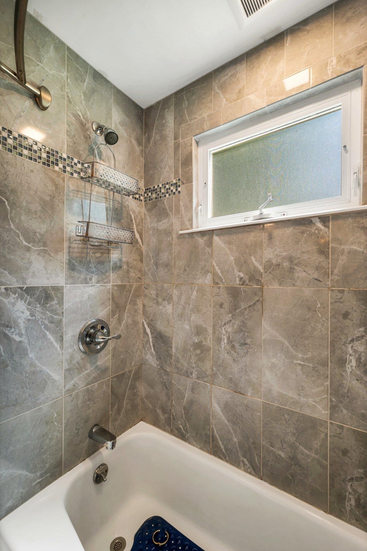 18 Corson Street Rochester, NH 03867 - Photo 29 of 39