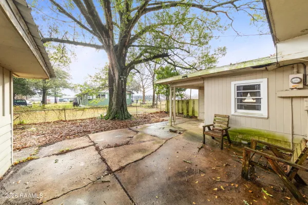 $1,450 | 416 West St Paul Street, Abbeville, LA 70510