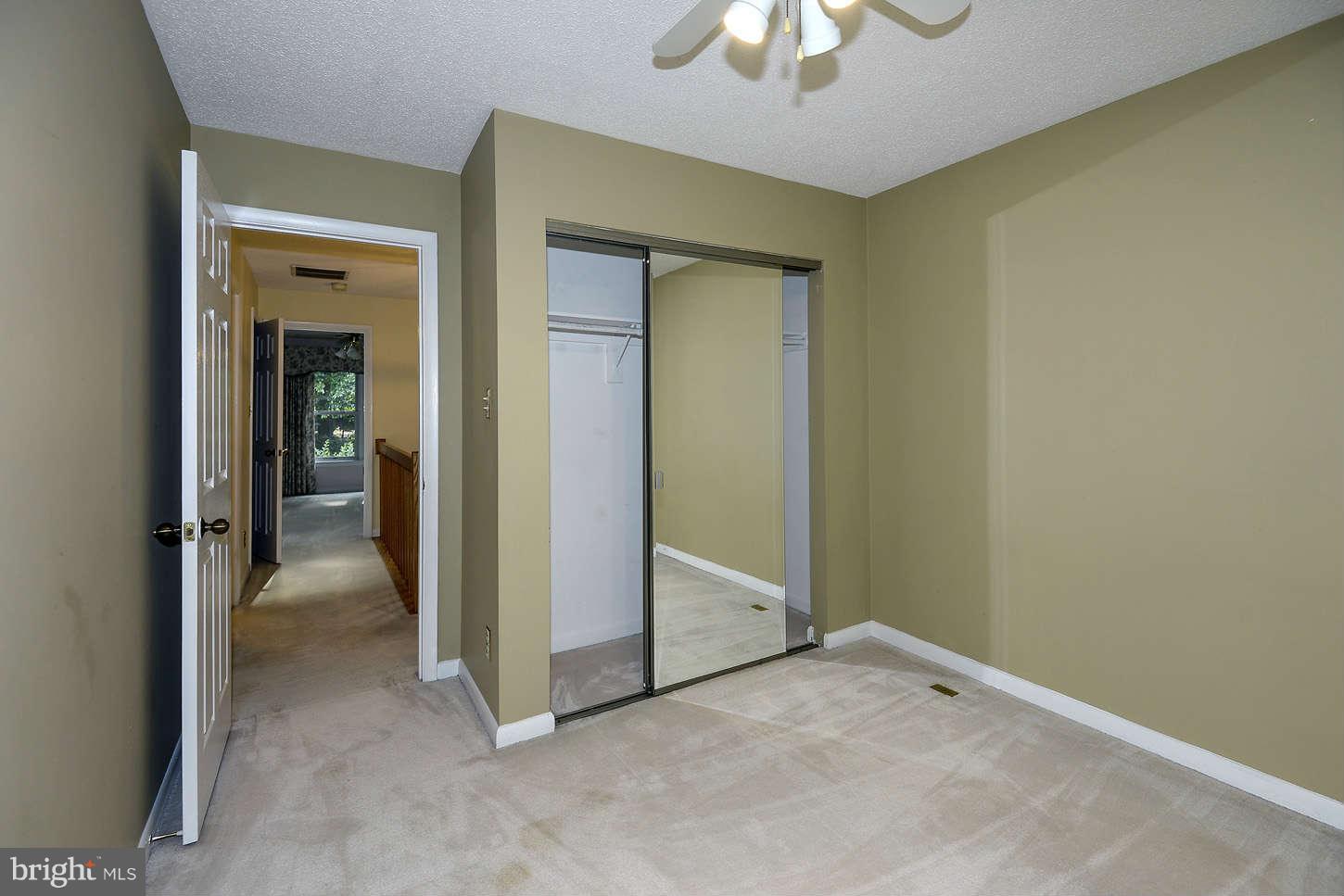 1611 Oak Spring Way Reston, VA 20190 - Photo 17 of 29 Bedroom