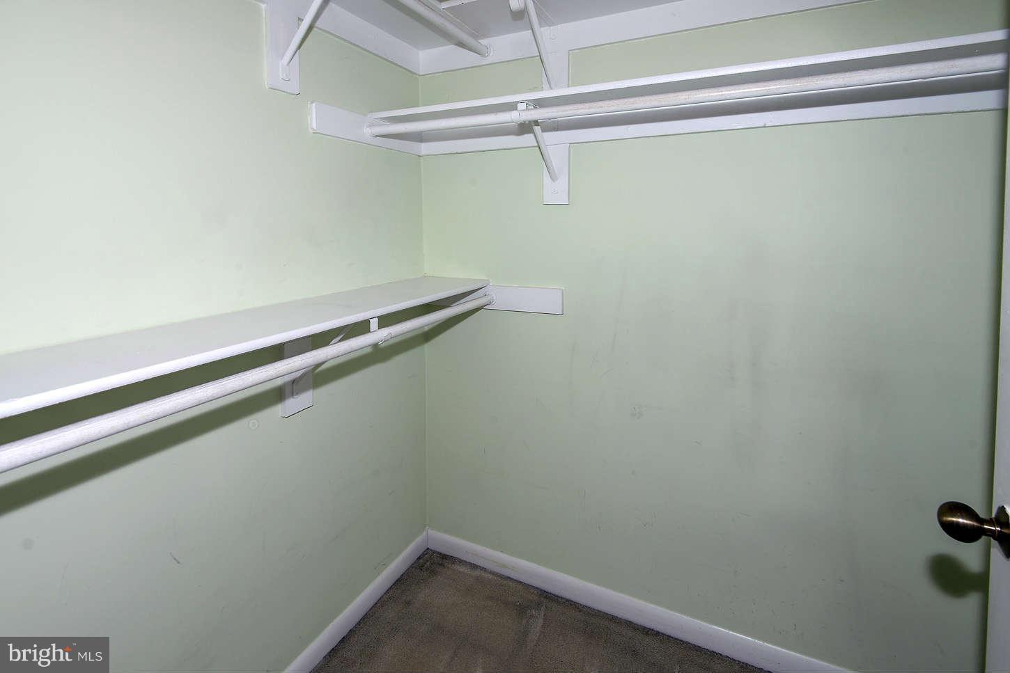 1611 Oak Spring Way Reston, VA 20190 - Photo 20 of 29 Bedroom Master