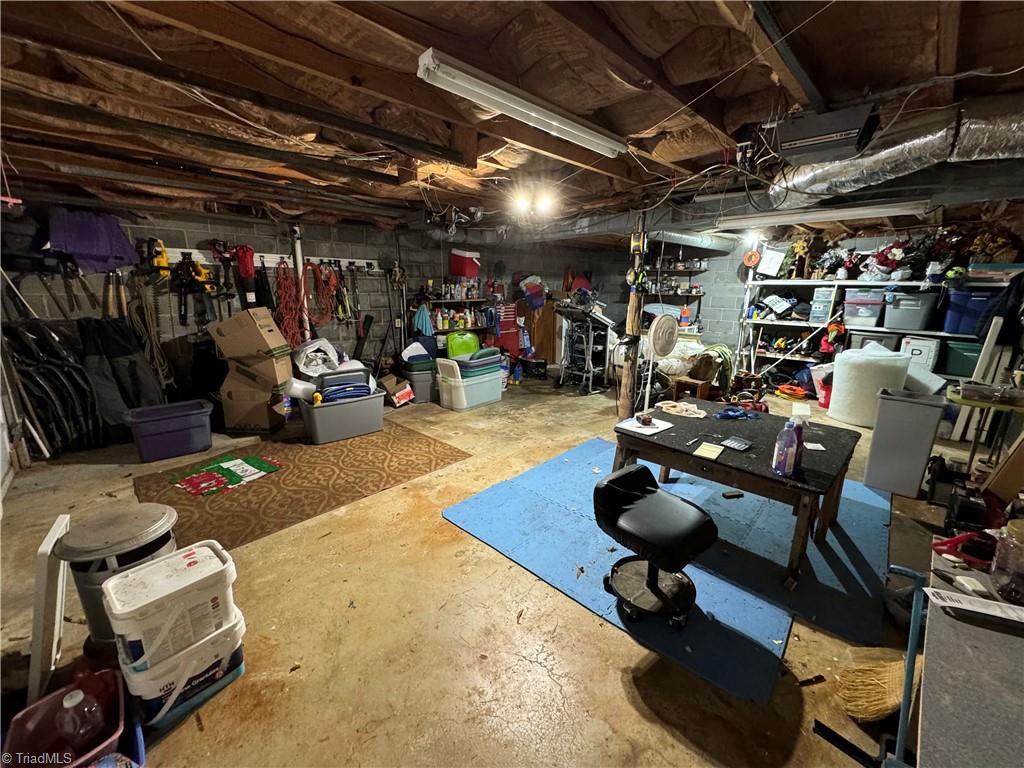 6960 Highway 66 King, NC 27021 - Photo 49 of 50 2 car garage