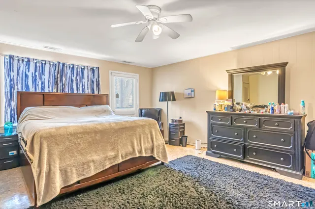 $529,000 | 18 Fernwood Lane, Cheshire, CT 06410