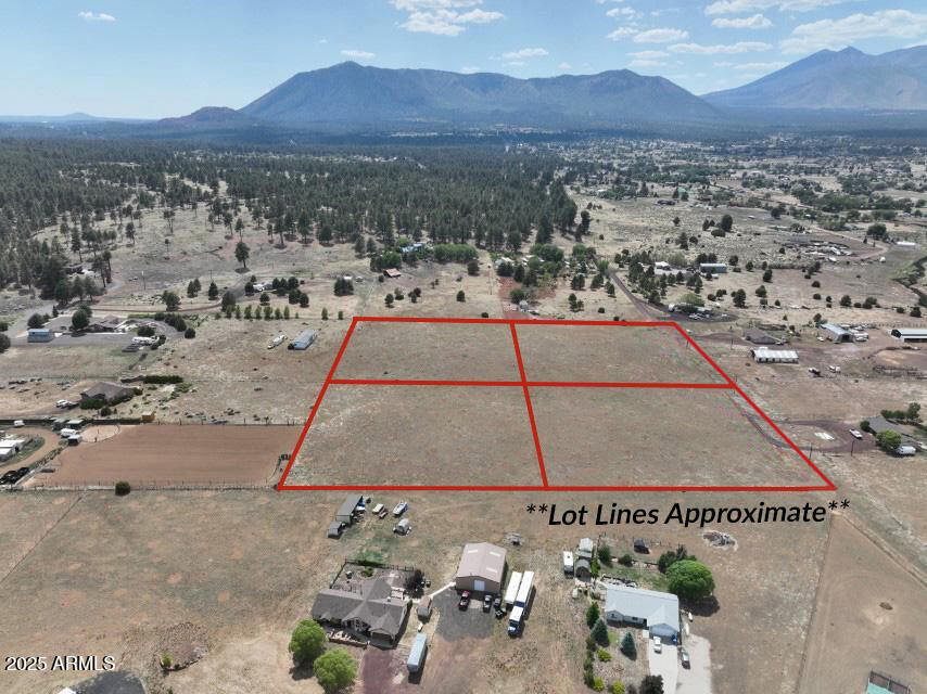 8000-8004 East Rope Road Flagstaff, AZ 86004 - Photo 14 of 15 a picture of city view