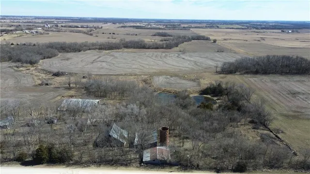 $595,000 | 170 East 400 Road, Overbrook, KS 66524