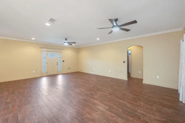 $364,900 | 6450 Amanda Court, Crestview, FL 32536