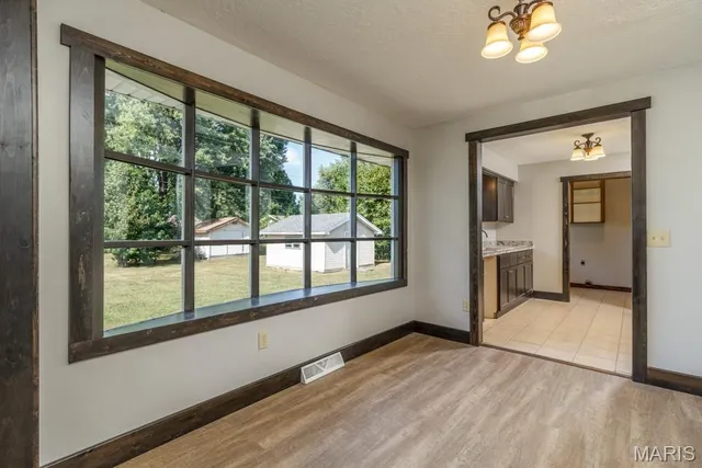 $225,000 | 257 Parkway Avenue, Lebanon, MO 65536