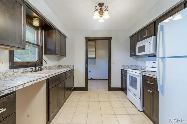 $225,000 | 257 Parkway Avenue, Lebanon, MO 65536