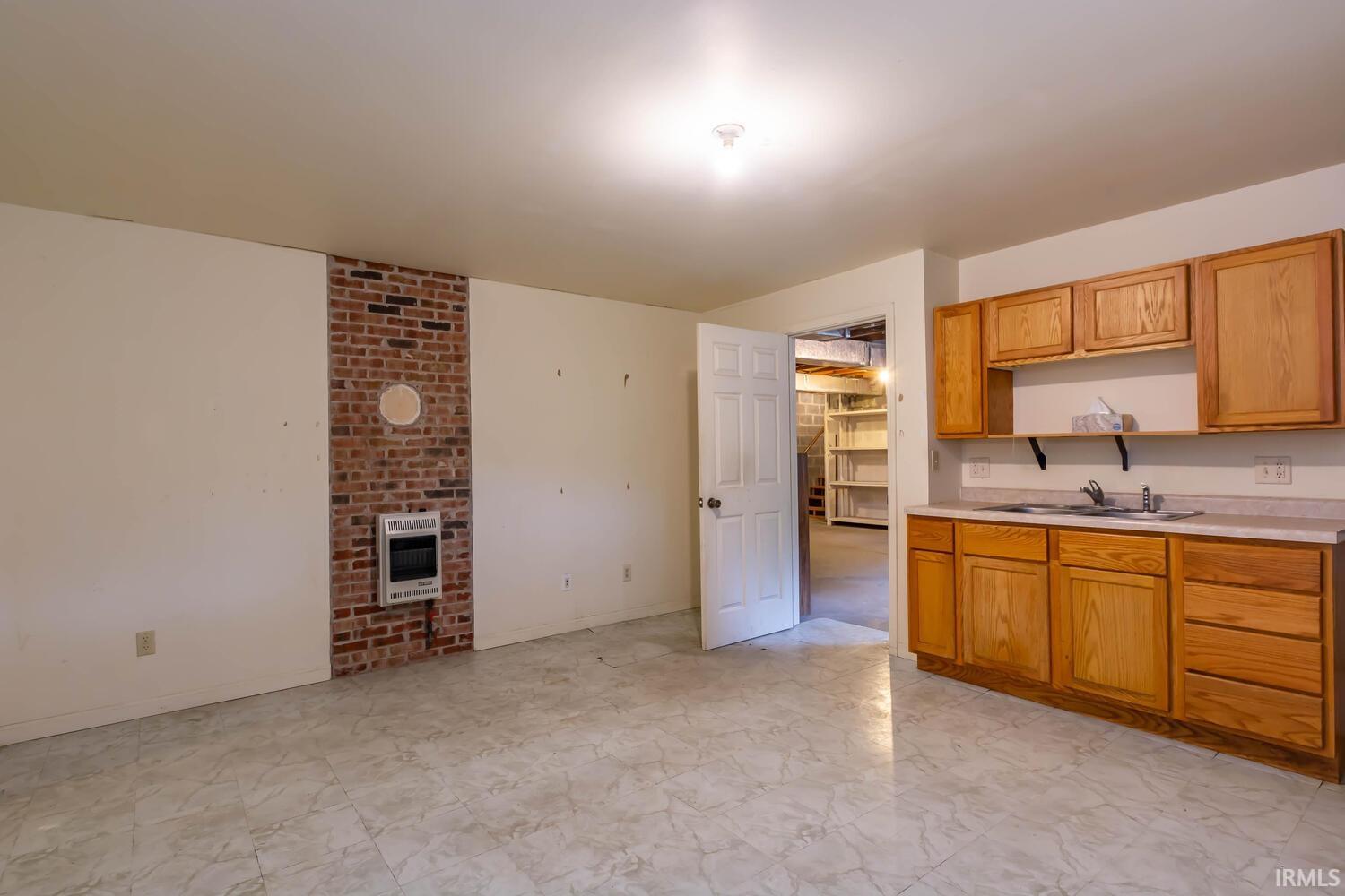 1220 South Weimer Road Bloomington, IN 47403 - Photo 22 of 36