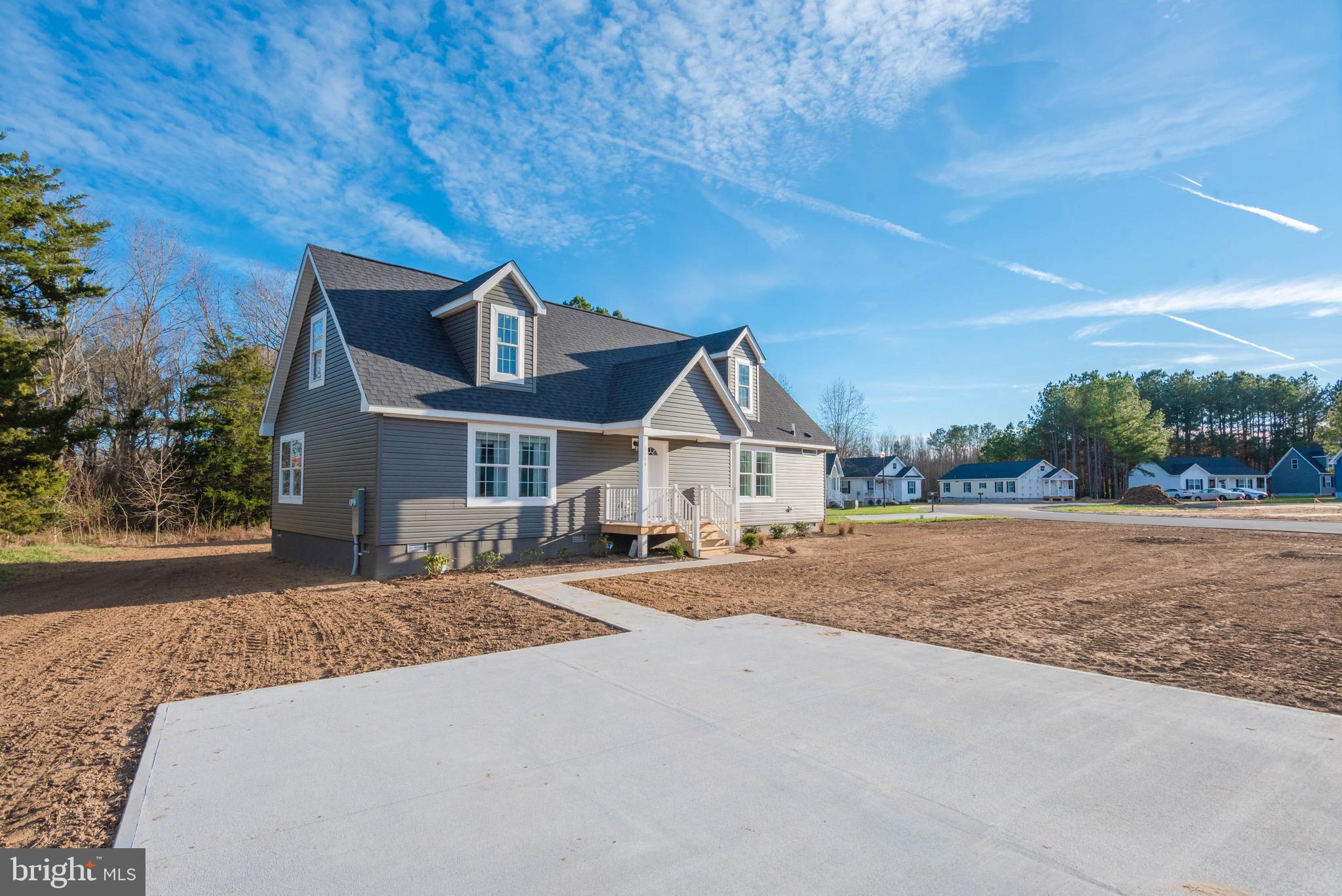 7148 Arcadia Circle Newark, MD 21841 - Photo 5 of 61 Large concrete driveway