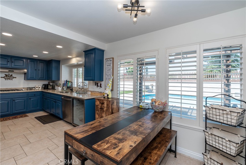 1609 Fairview Drive Corona, CA 92878 - Photo 13 of 44