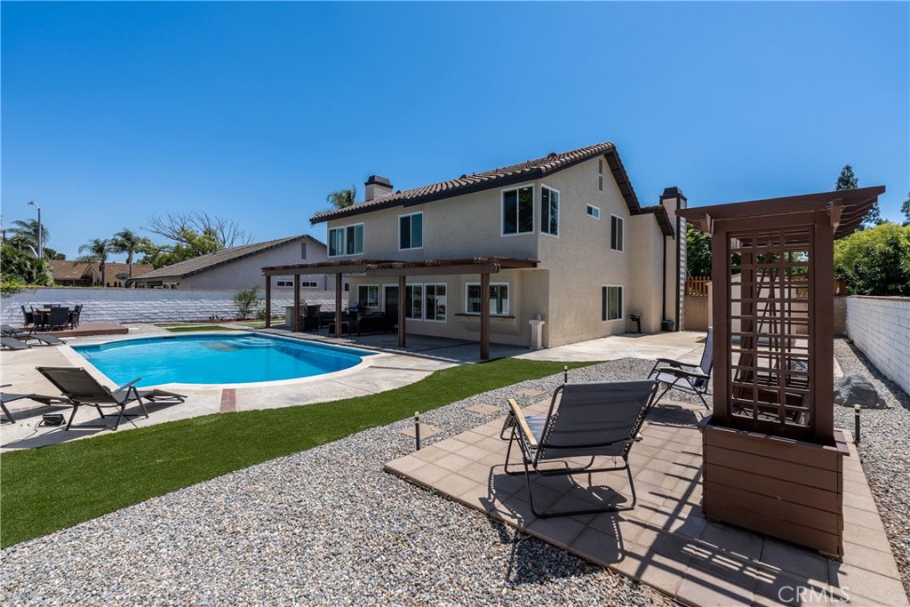 1609 Fairview Drive Corona, CA 92878 - Photo 21 of 44