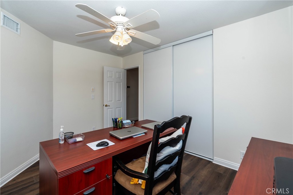 1609 Fairview Drive Corona, CA 92878 - Photo 31 of 44