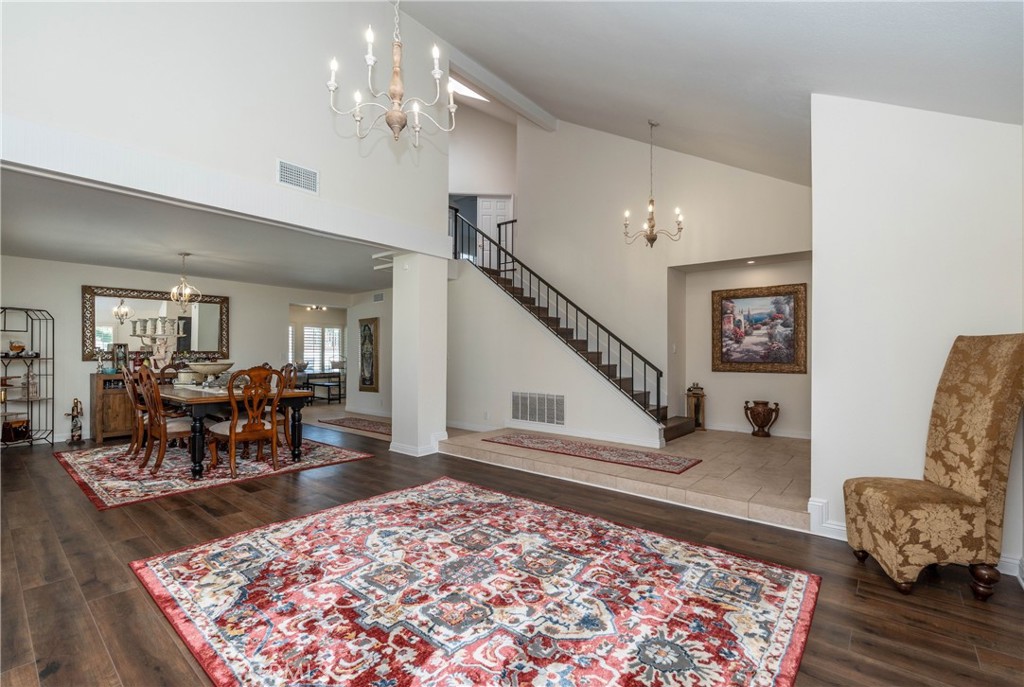 1609 Fairview Drive Corona, CA 92878 - Photo 6 of 44