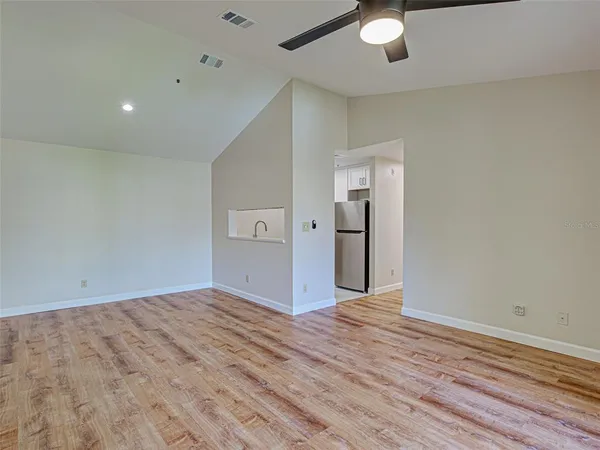 $1,800 | 4008 Crockers Lake Boulevard, Unit 22, Sarasota, FL 34238