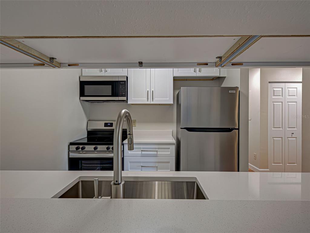 4008 Crockers Lake Boulevard, Unit 22 Sarasota, FL 34238 - Photo 16 of 54