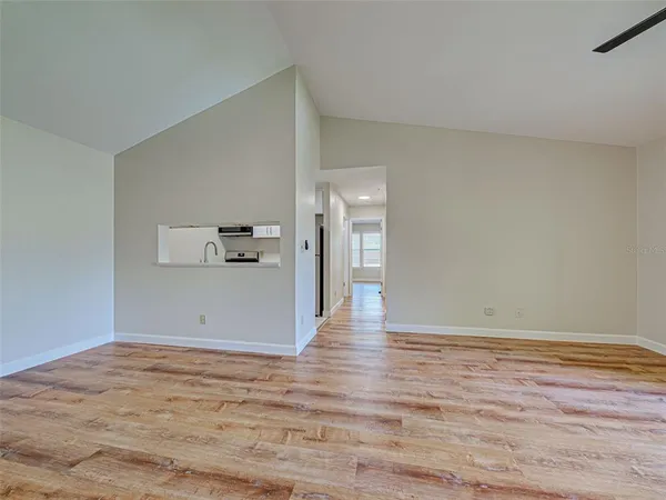 $1,800 | 4008 Crockers Lake Boulevard, Unit 22, Sarasota, FL 34238