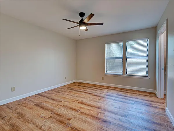 $1,800 | 4008 Crockers Lake Boulevard, Unit 22, Sarasota, FL 34238