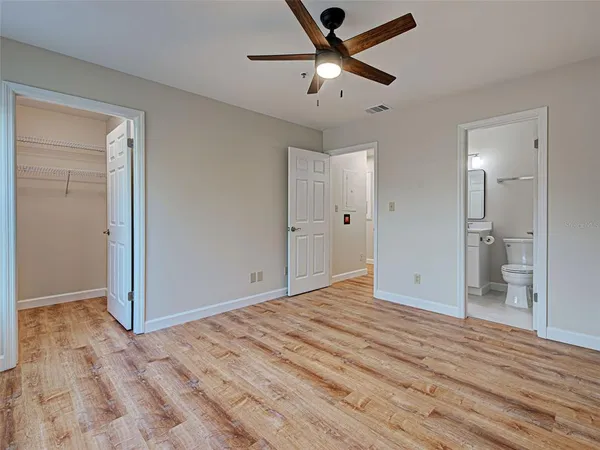 $1,800 | 4008 Crockers Lake Boulevard, Unit 22, Sarasota, FL 34238