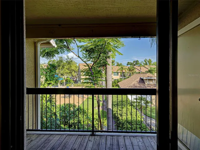 $1,900 | 4008 Crockers Lake Boulevard, Unit 22, Sarasota, FL 34238