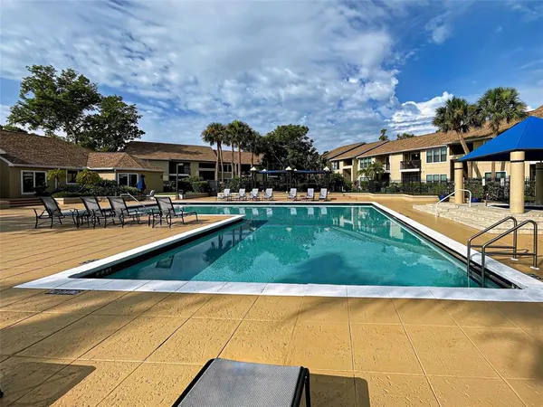 $1,800 | 4008 Crockers Lake Boulevard, Unit 22, Sarasota, FL 34238