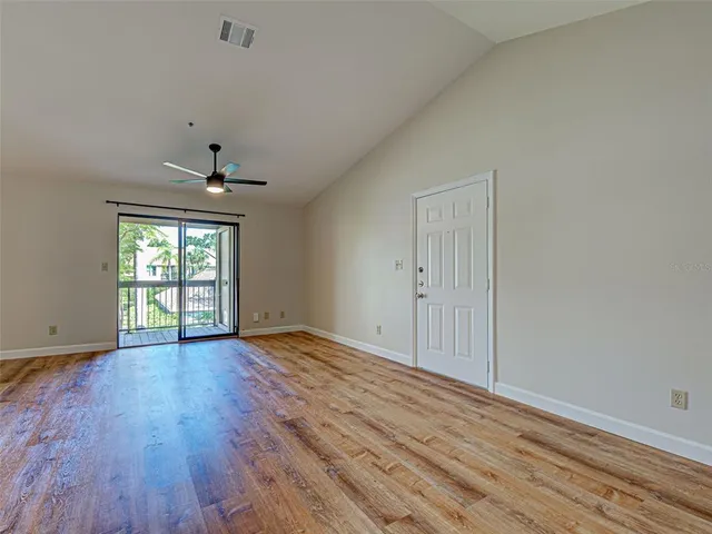 $1,900 | 4008 Crockers Lake Boulevard, Unit 22, Sarasota, FL 34238