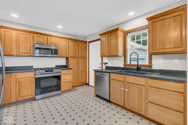 $273,500 | 263 Mackey Road, Danville, IN 46122