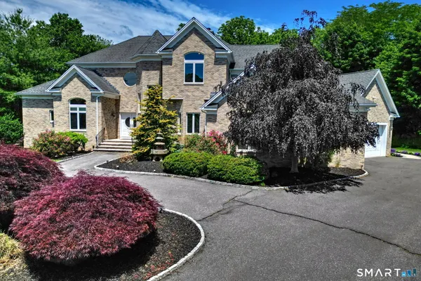 $1,799,000 | 80 Platt Lane, Milford, CT 06461