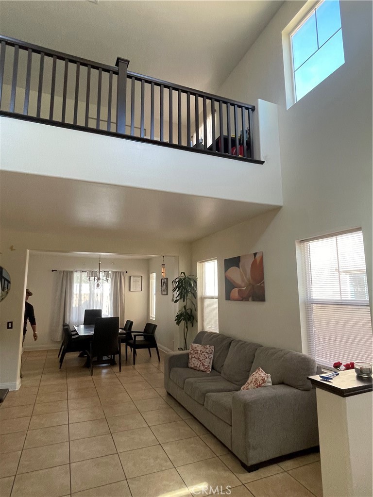 43407 Hampton Street Lancaster, CA 93536 - Photo 4 of 34