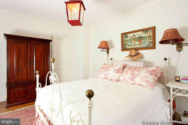 7230 Lanark Road Baltimore, MD 21212 - Photo 13 of 29 Bedroom