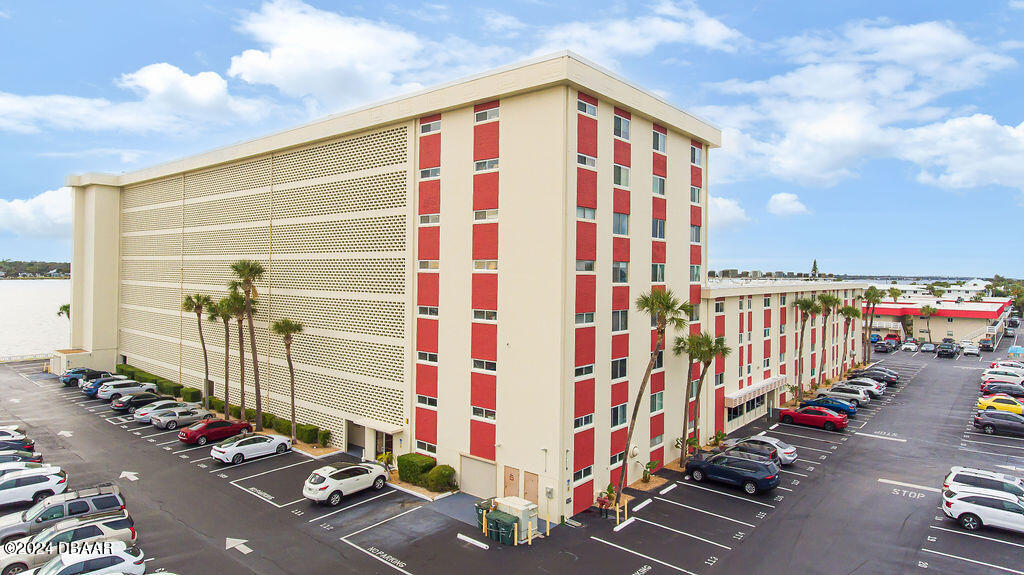 2711 North Halifax Ave Unit 687