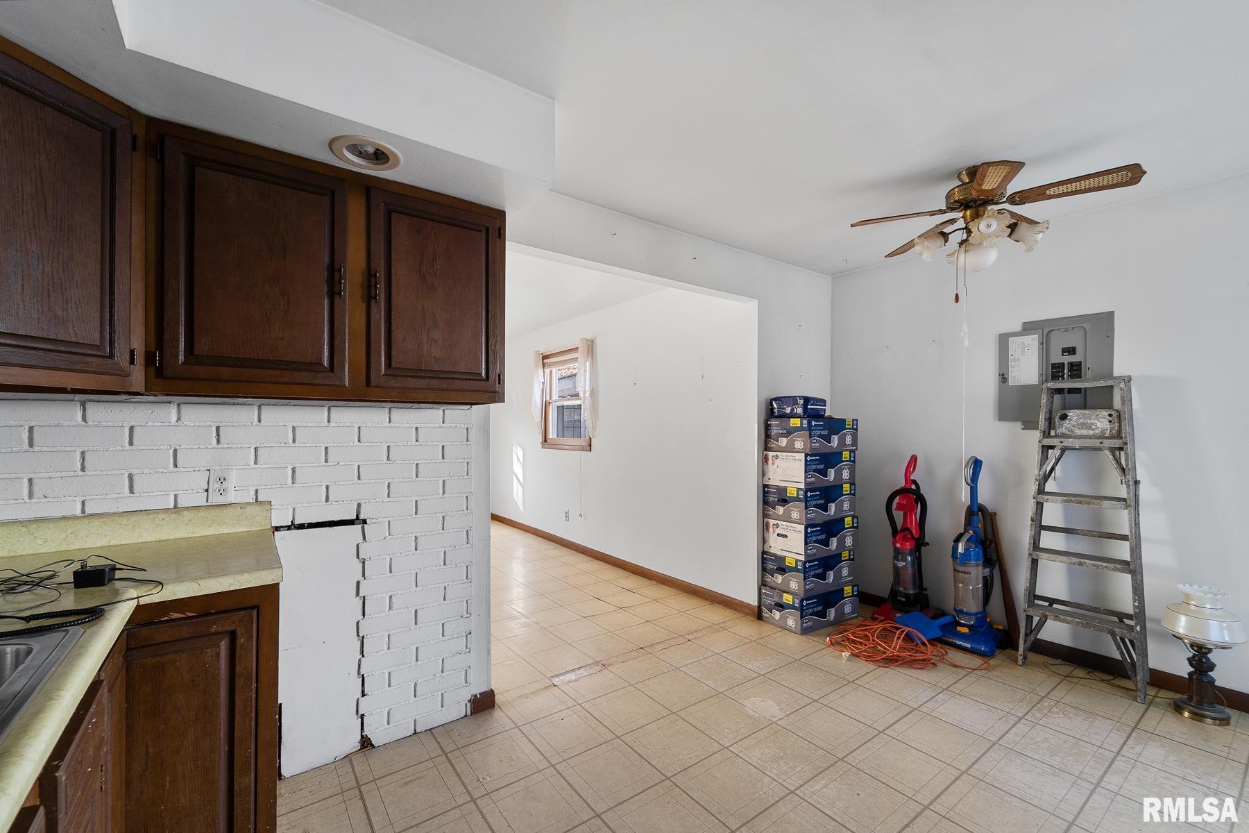 3333 Buckner Street Springfield, IL 62703 - Photo 26 of 27