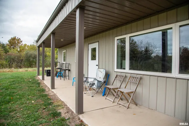 $875,000 | 16491 South Wieland Road, Glasford, IL 61533