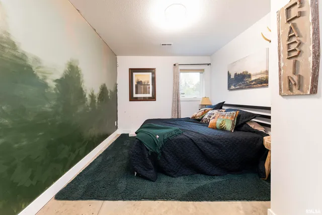 $875,000 | 16491 South Wieland Road, Glasford, IL 61533