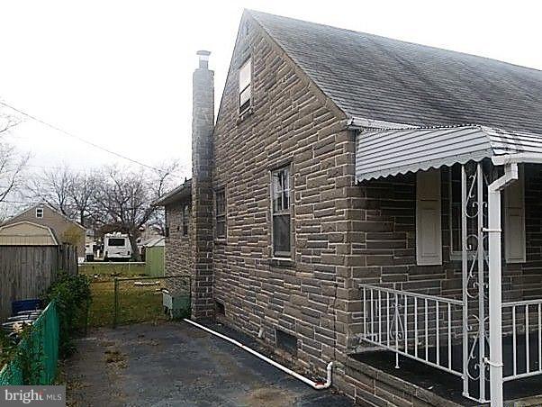 1728 Brookview Road Baltimore, MD 21222 - Photo 3 of 20 Exterior (General)