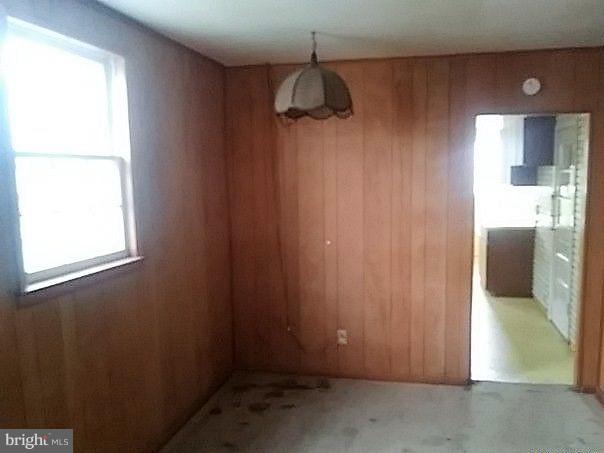 1728 Brookview Road Baltimore, MD 21222 - Photo 10 of 20 Interior (General)