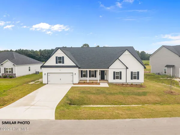 $472,900 | 134 Woodford Drive, Unit 202, Jacksonville, NC 28540