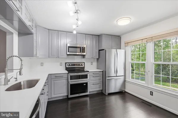 $3,500 | 7211 Squirrel Run Court, Springfield, VA 22152