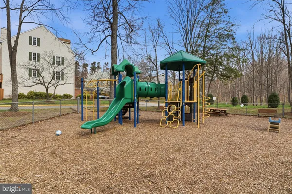 $3,500 | 7211 Squirrel Run Court, Springfield, VA 22152