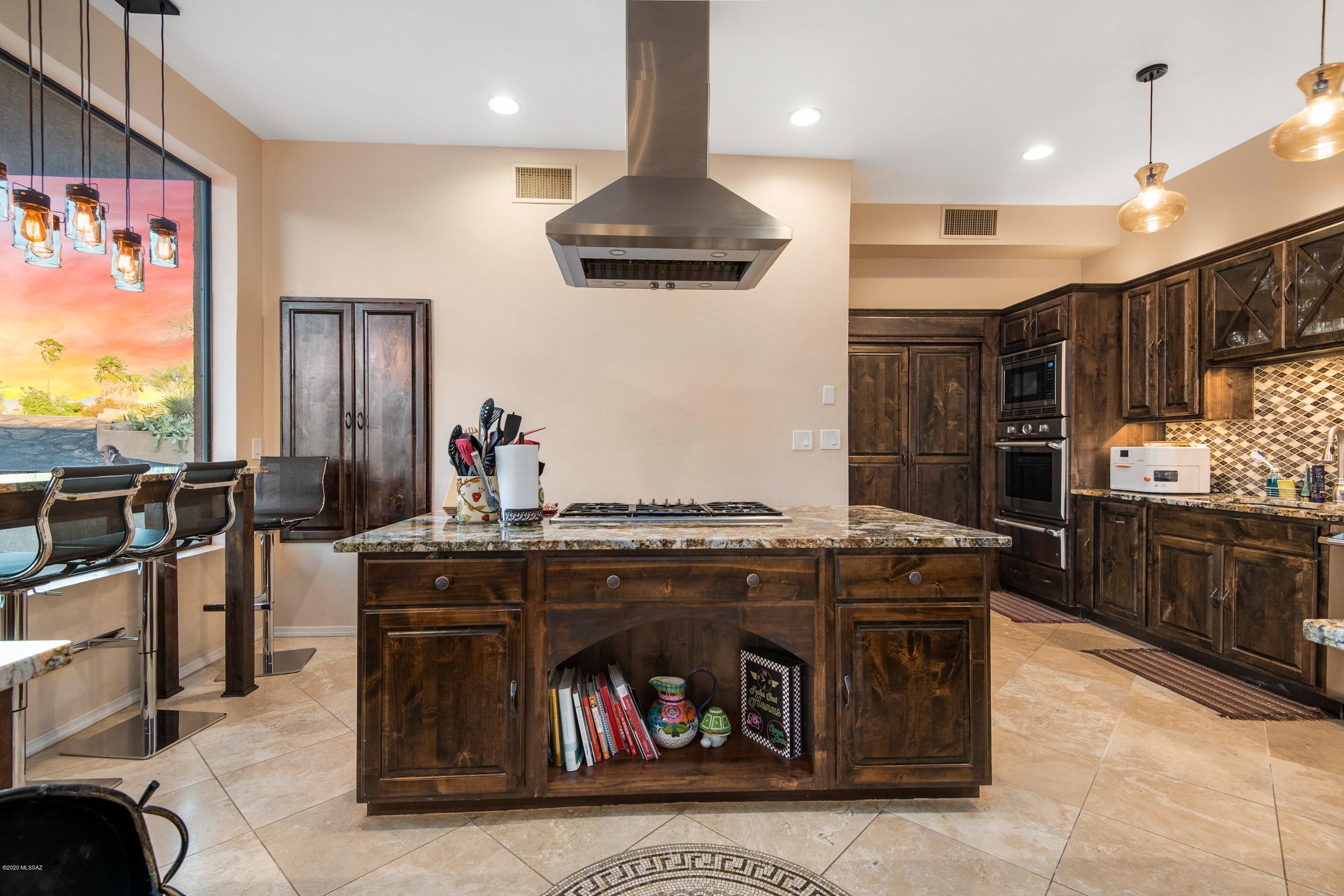 5663 North Pontatoc Road Tucson, AZ 85718 - Photo 12 of 49 Gallery Image 12