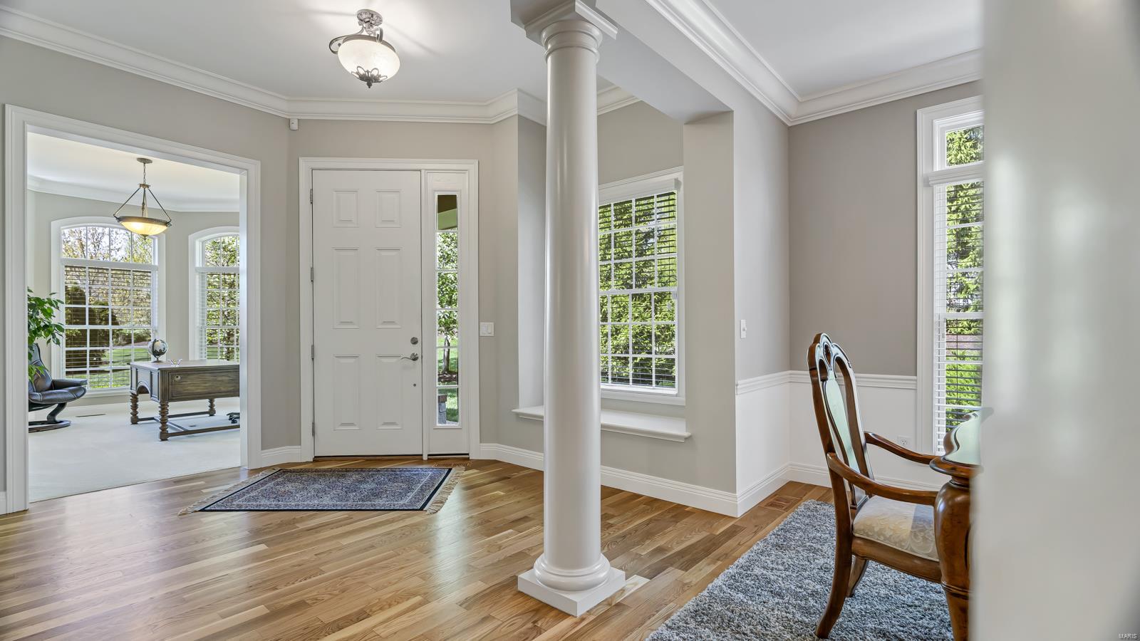 46 Old Belle Monte Road Chesterfield, MO 63017 - Photo 3 of 42