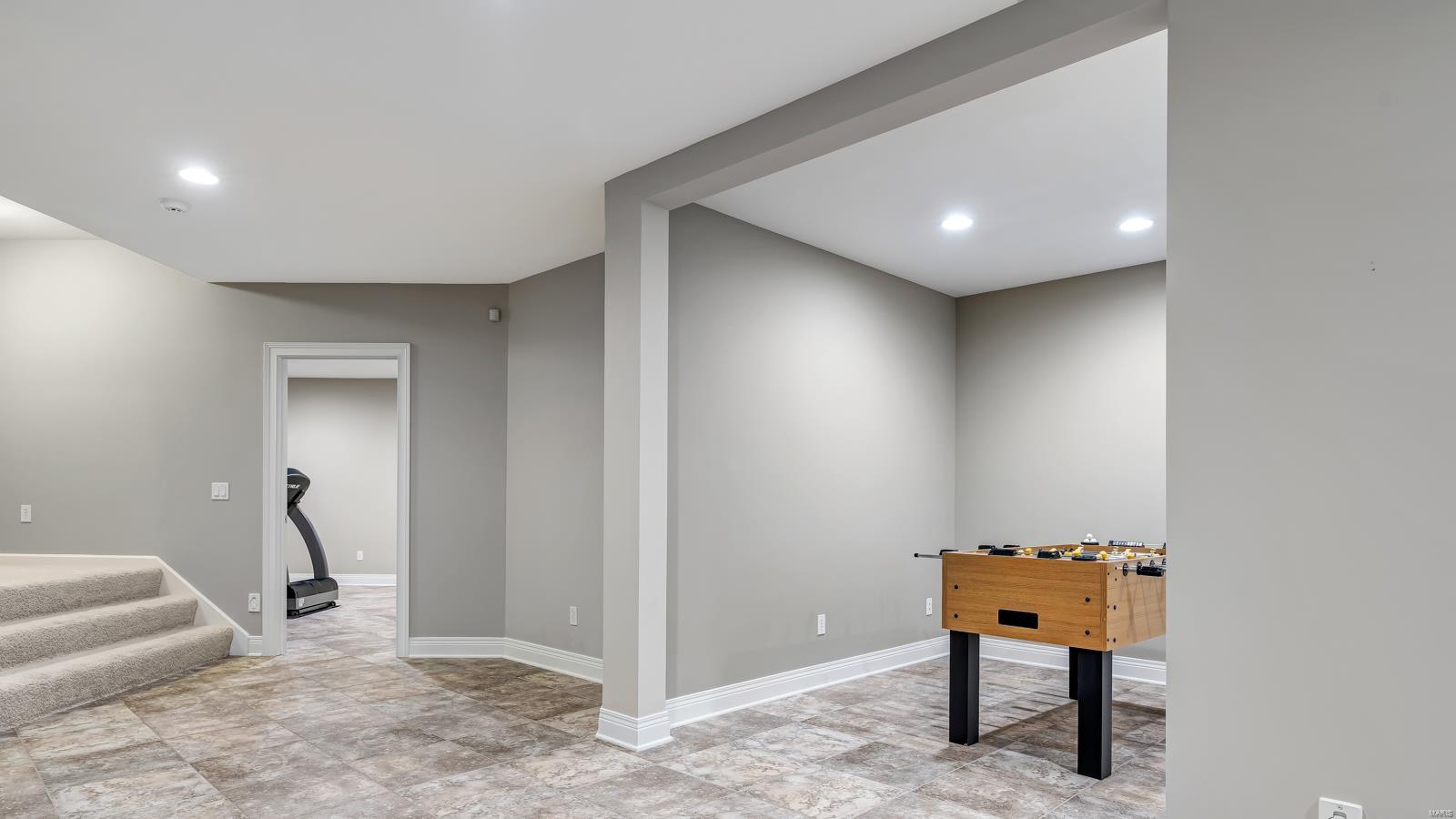 46 Old Belle Monte Road Chesterfield, MO 63017 - Photo 33 of 42