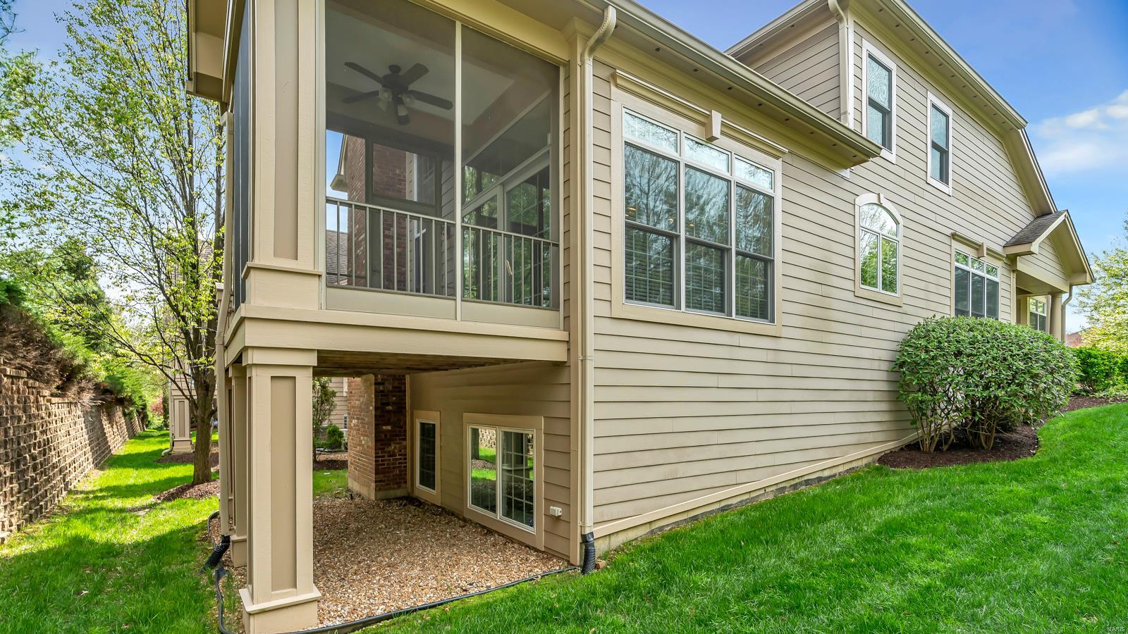 46 Old Belle Monte Road Chesterfield, MO 63017 - Photo 40 of 42