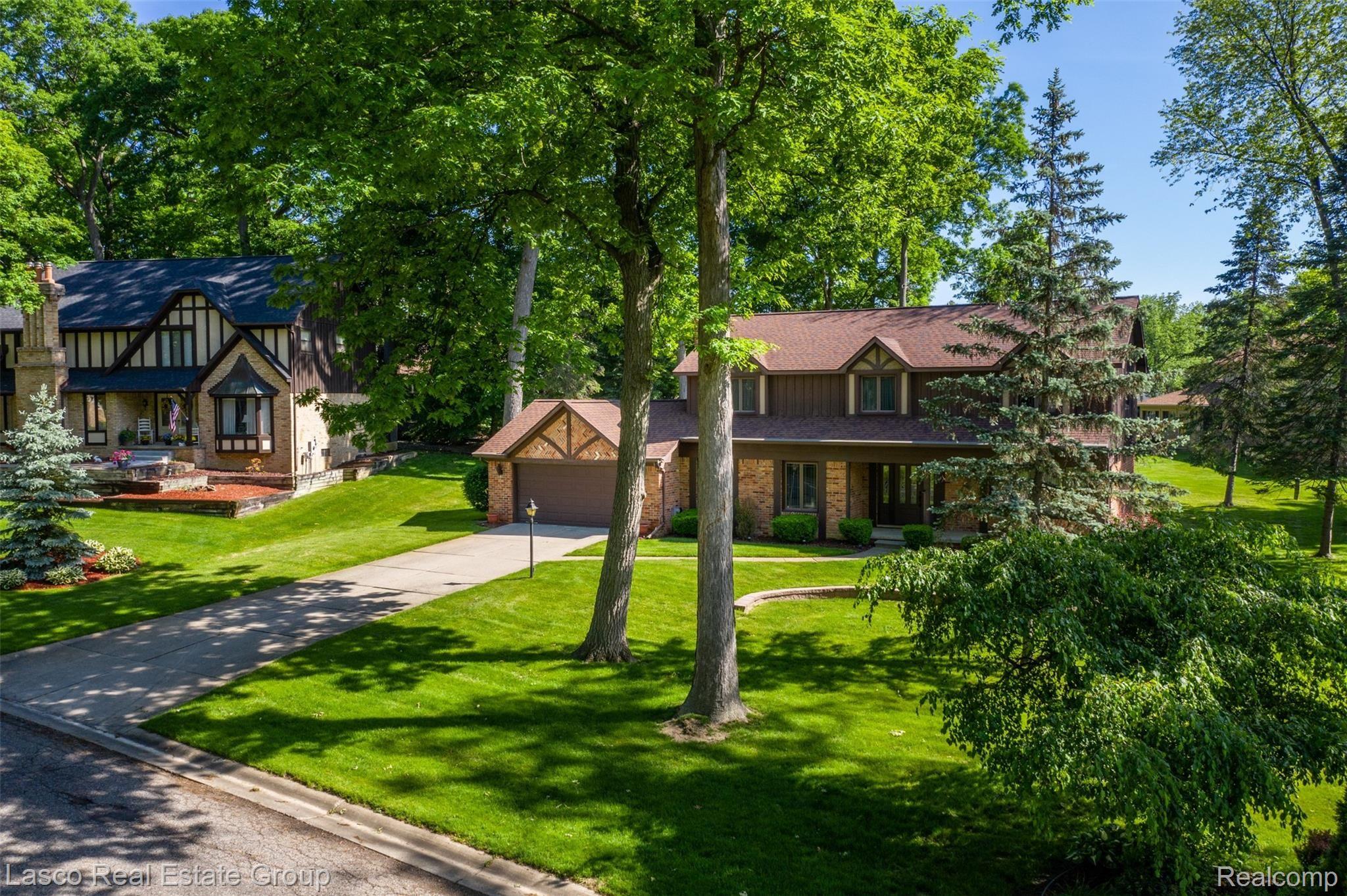 6343 Kings Pointe Road Grand Blanc, MI 48439 - Photo 43 of 44 DJI_0784.jpg