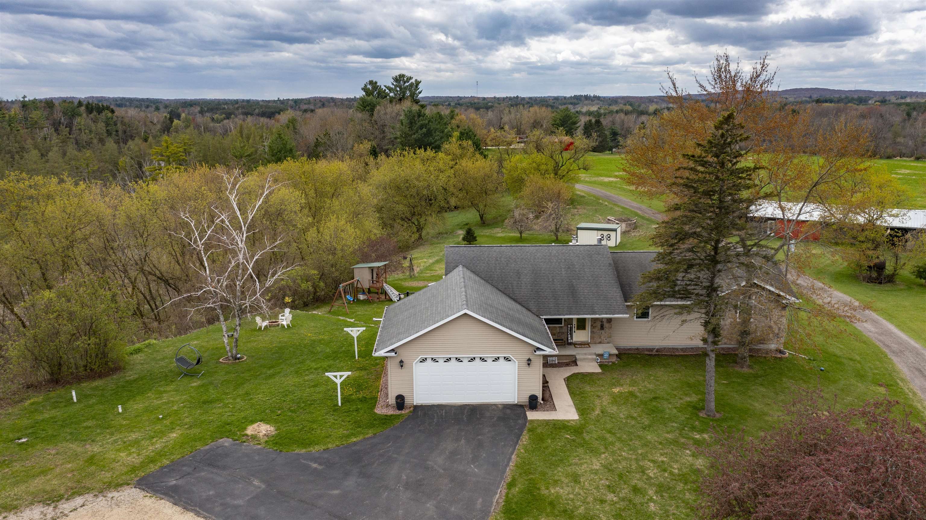 N5969 Rich Lake Road Ogdensburg, WI 54962 - Photo 2 of 40