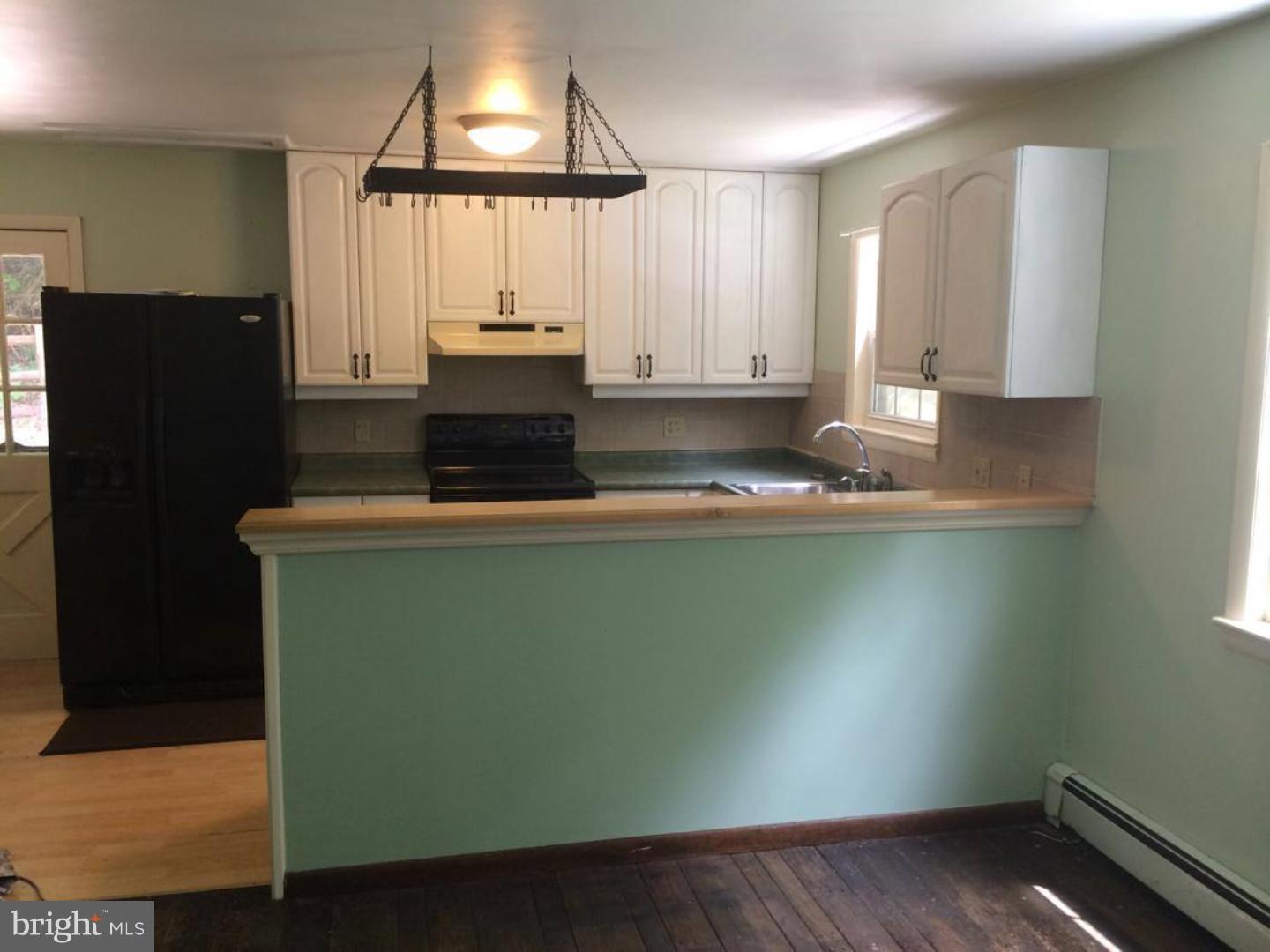 216 Old State Road Boyertown, PA 19512 - Photo 10 of 19 Dining Room