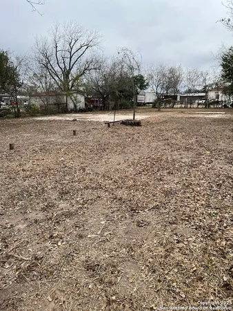 $50,000 | 549 South Camp Street, Uvalde, TX 78801